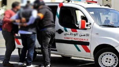 سكوب توقيف شرطي مزور بالموقف